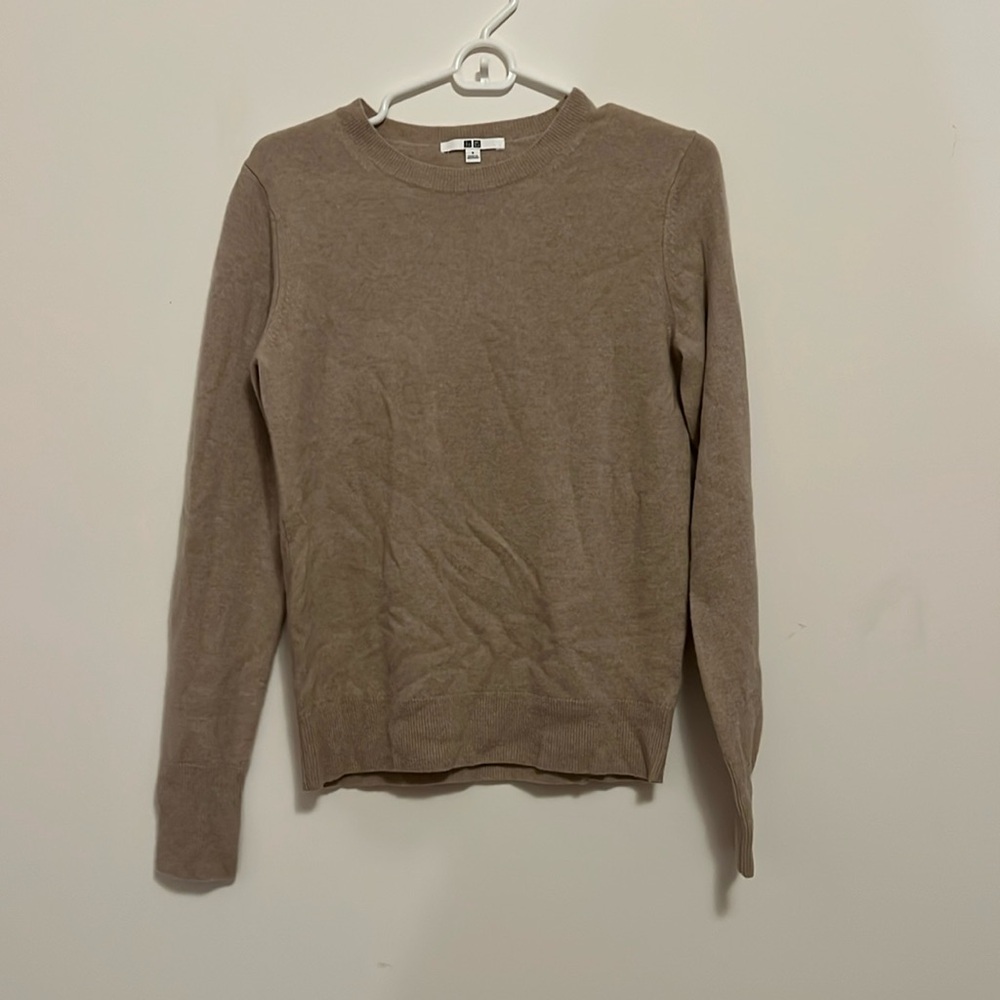 Uniqlo cashmere sweater